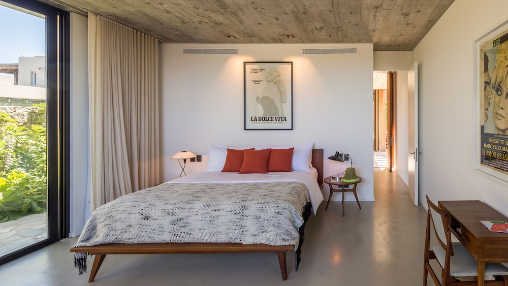Superior Double Room, Patio, Garden View photo 3