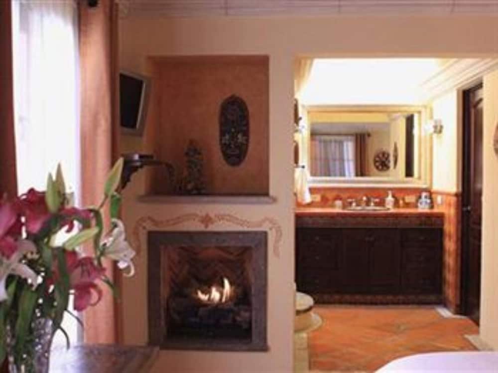 Superior Double Room, Ensuite (Guerrero) photo 2