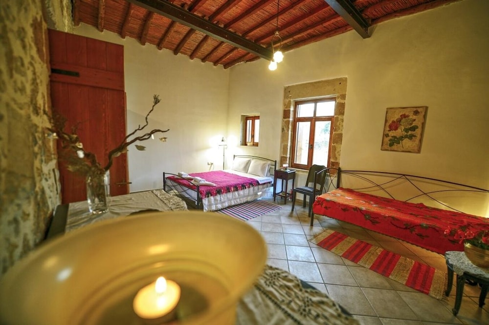 Superior House, 1 Bedroom