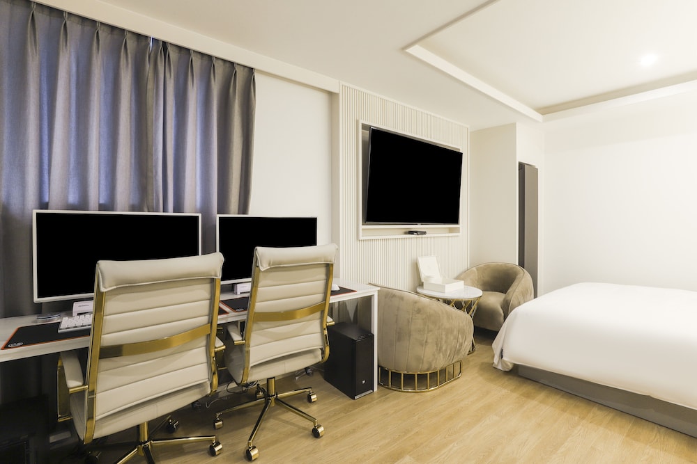 Premier Room - Photo 2