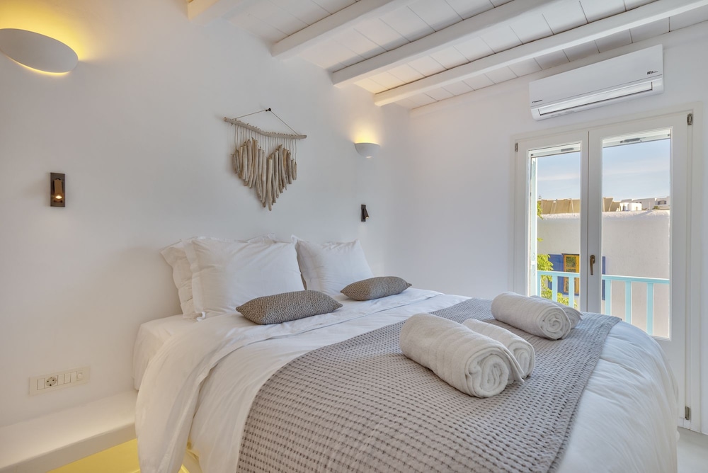 Mews Luxury Suite