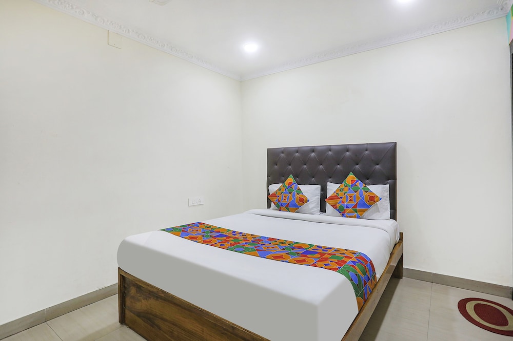 Deluxe Room - Photo 4
