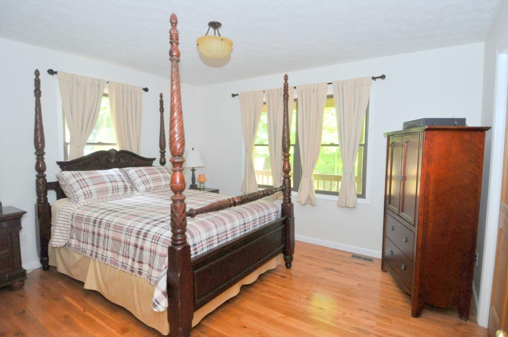 House, Multiple Beds (Rivers Tranquility) photo 1
