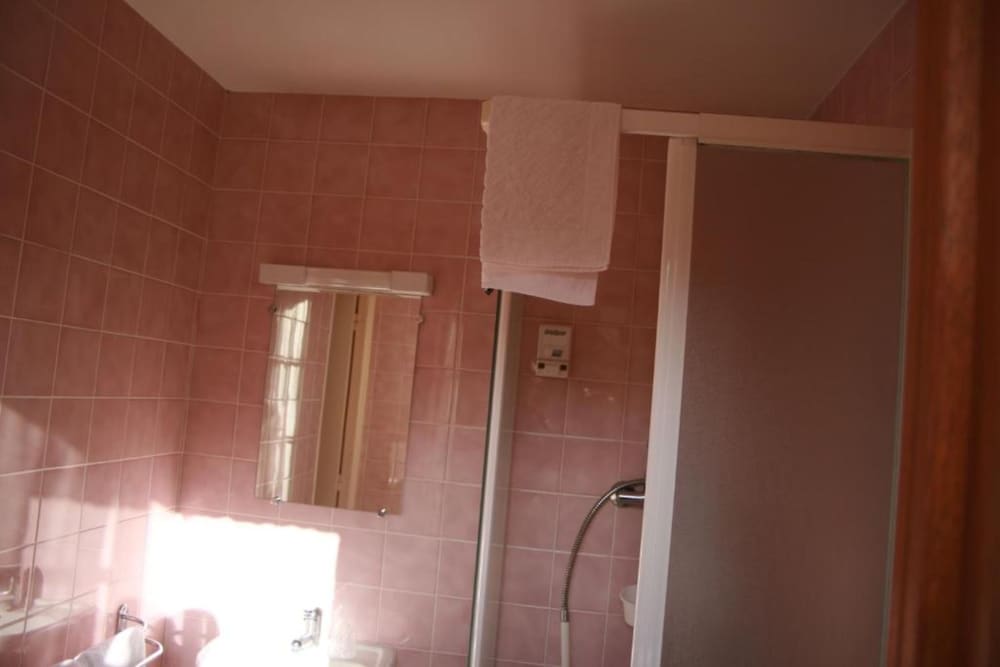 Family Room photo 3