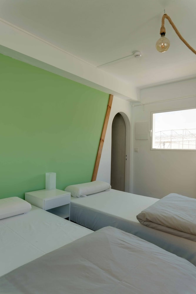 Double Room - Photo 4