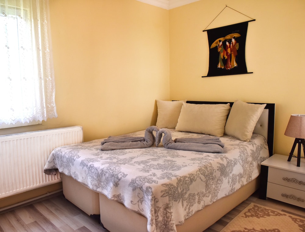 Condo, 3 Bedrooms, Balcony, Sea View photo 1