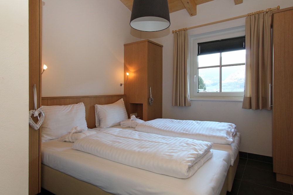 Deluxe Penthouse, 3 Bedrooms, Balcony, Mountain View (Excl. 215 EUR cleaning fee) photo 3