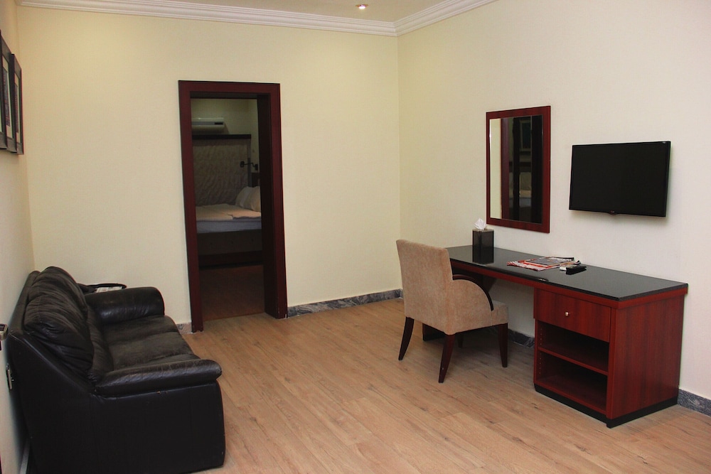 Ambassadorial Suite