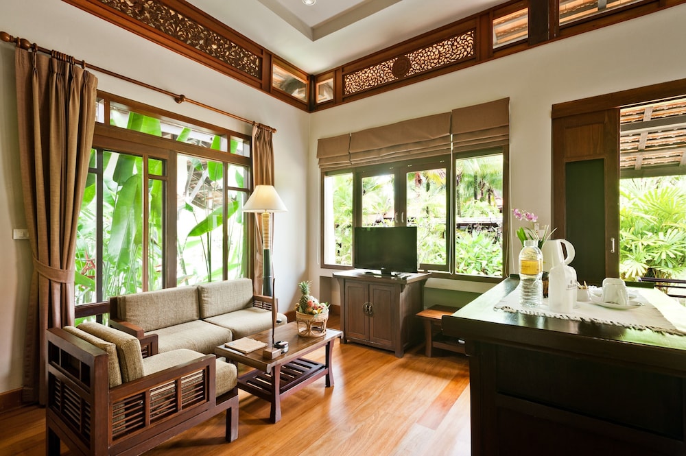 Thai Style Bungalow - Photo 6