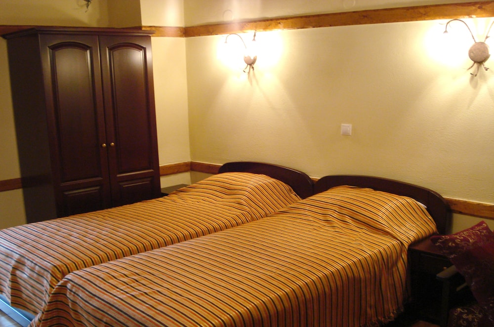 Standard Double Room, Fireplace photo 2