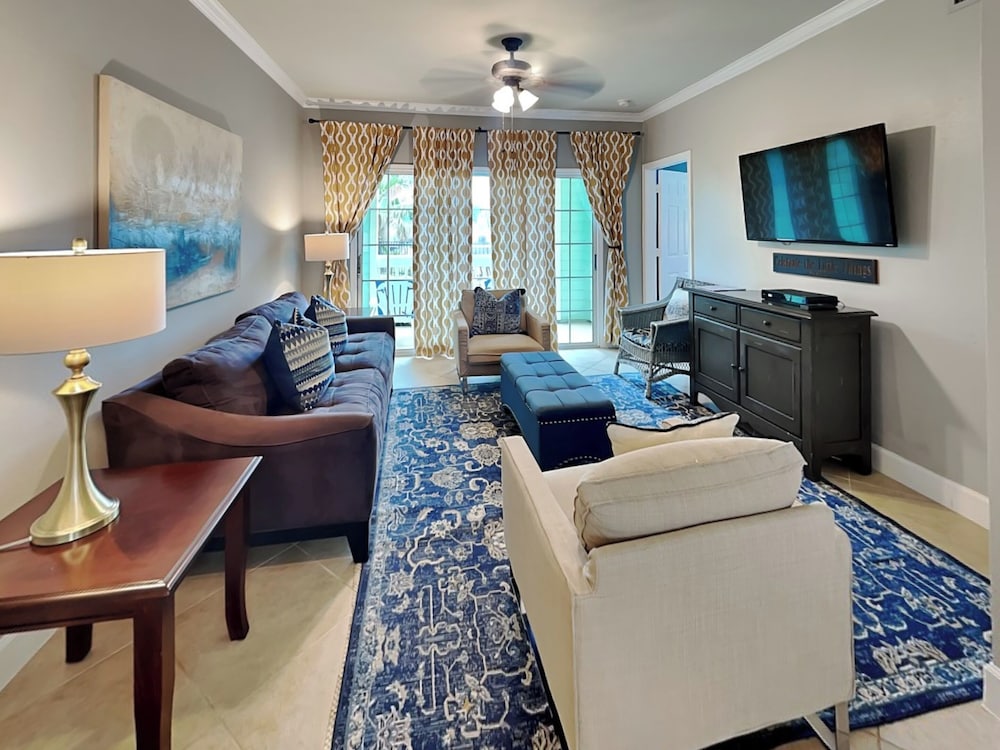 Condo (1 Bedroom)