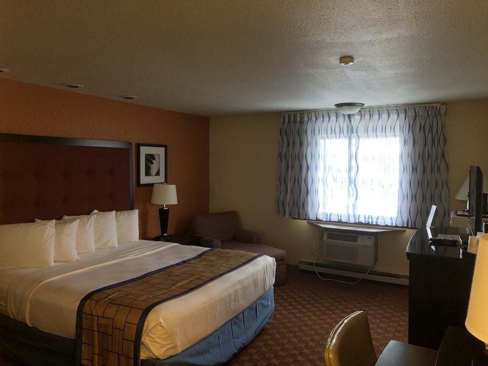 Standard Room, 1 King Bed - Photo 3