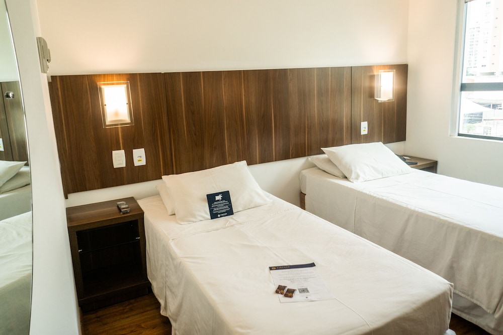 Executive Room photo 2