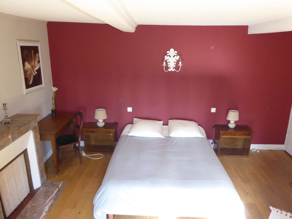 Double Room, 1 Double Bed (Carmin) photo 3