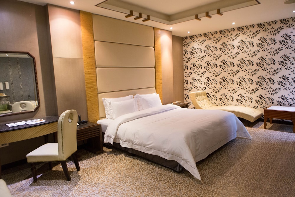 Standard Suite (Check in time starts from 6pm) photo 2