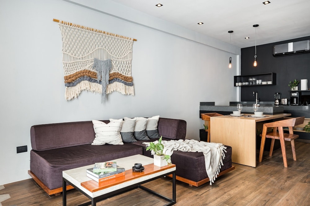 Signature Apartment, 1 Bedroom, Kitchen