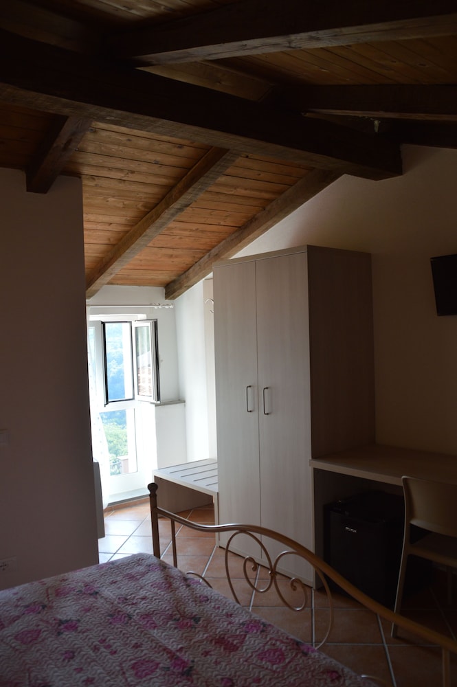 Romantic Double Room, Refrigerator photo 2