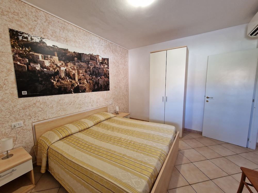 Family Apartment photo 1