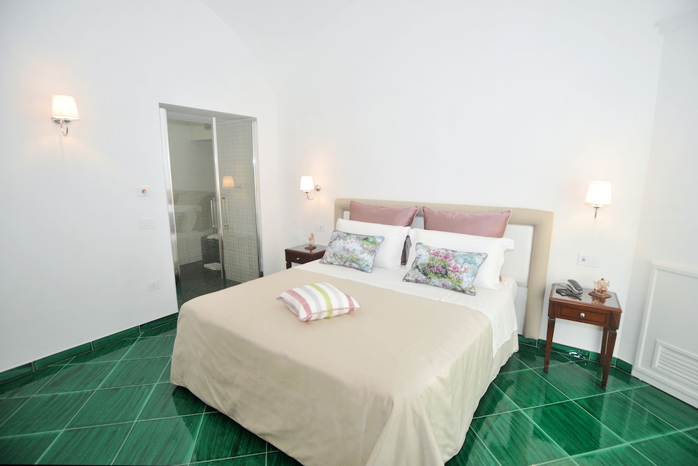 Exclusive Suite, Sea View photo 3