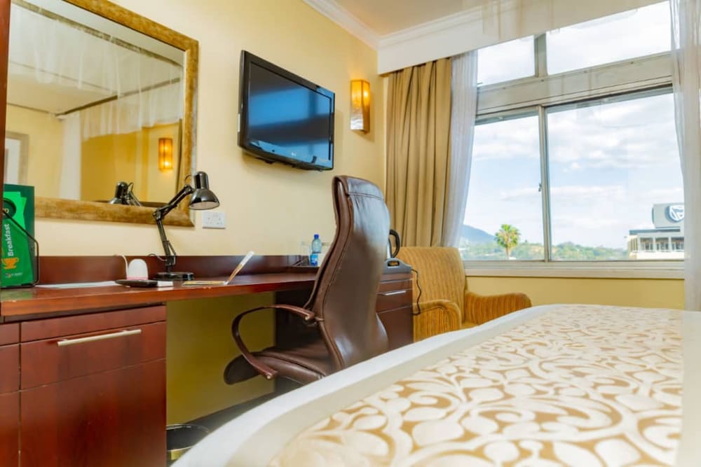 Deluxe Room - Photo 1