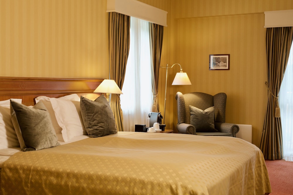 Deluxe Room - Photo 1