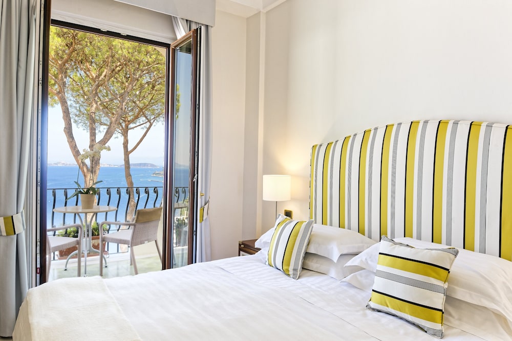 Superior Room, Sea Facing