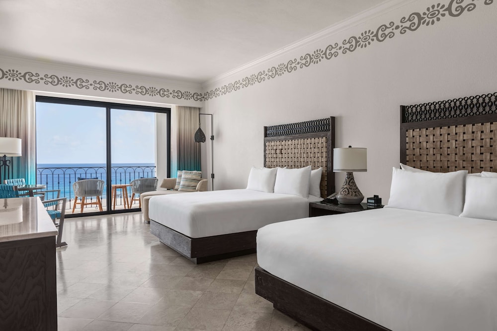 Deluxe Room, 2 Queen Beds, Accessible, Ocean View - Photo 4