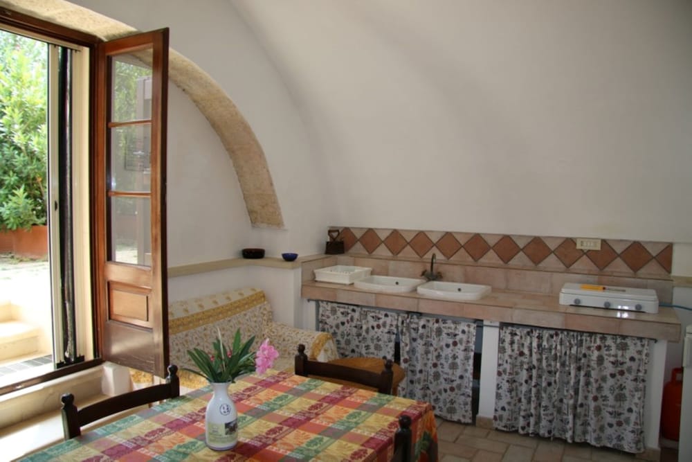 Room, 1 Bedroom, Smoking, Patio photo 3