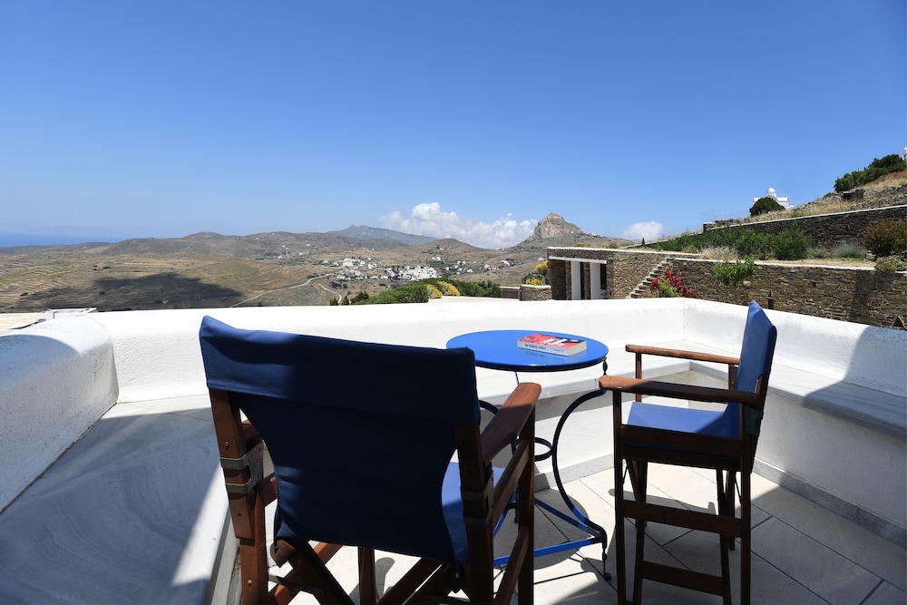 Villa, 2 Bedrooms (Tinos Sky View 2) photo 2