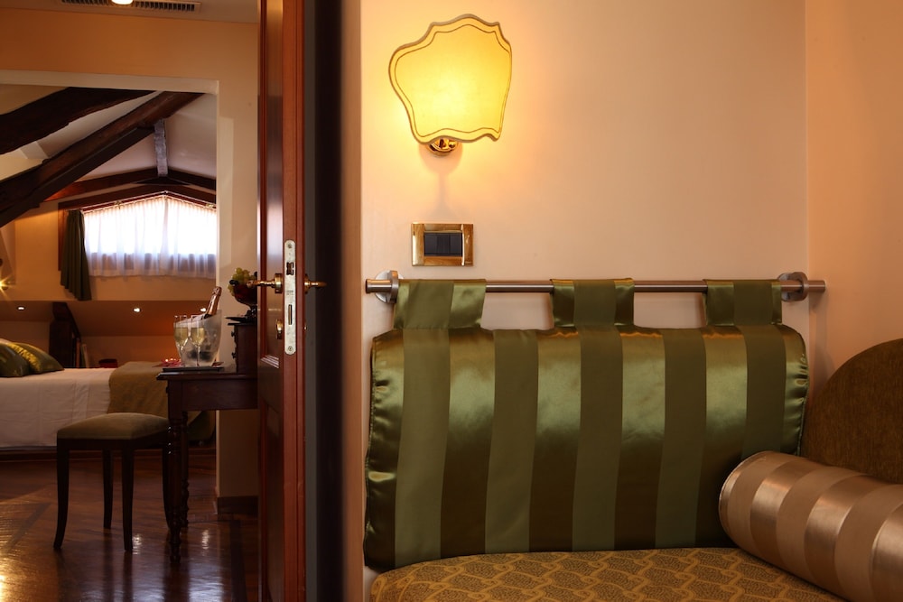 Quadruple Room photo 2