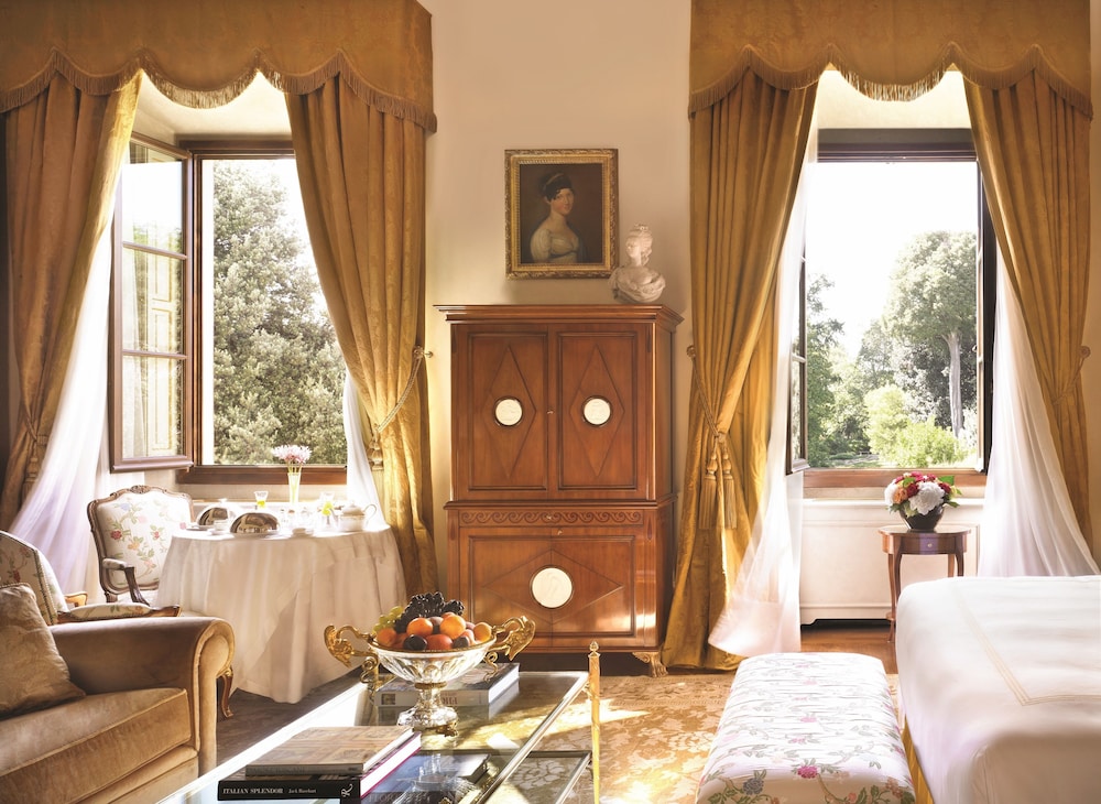 Room, 1 King Bed (Renaissance) - Photo 1