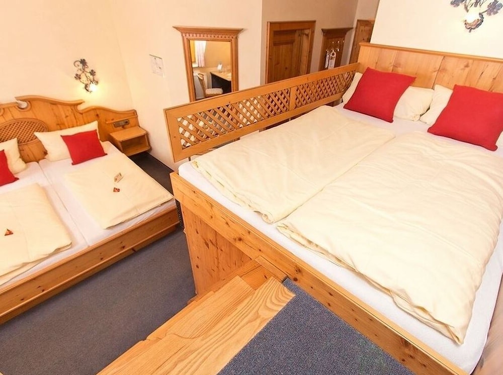 Comfort Quadruple Room, 1 Bedroom - Photo 1