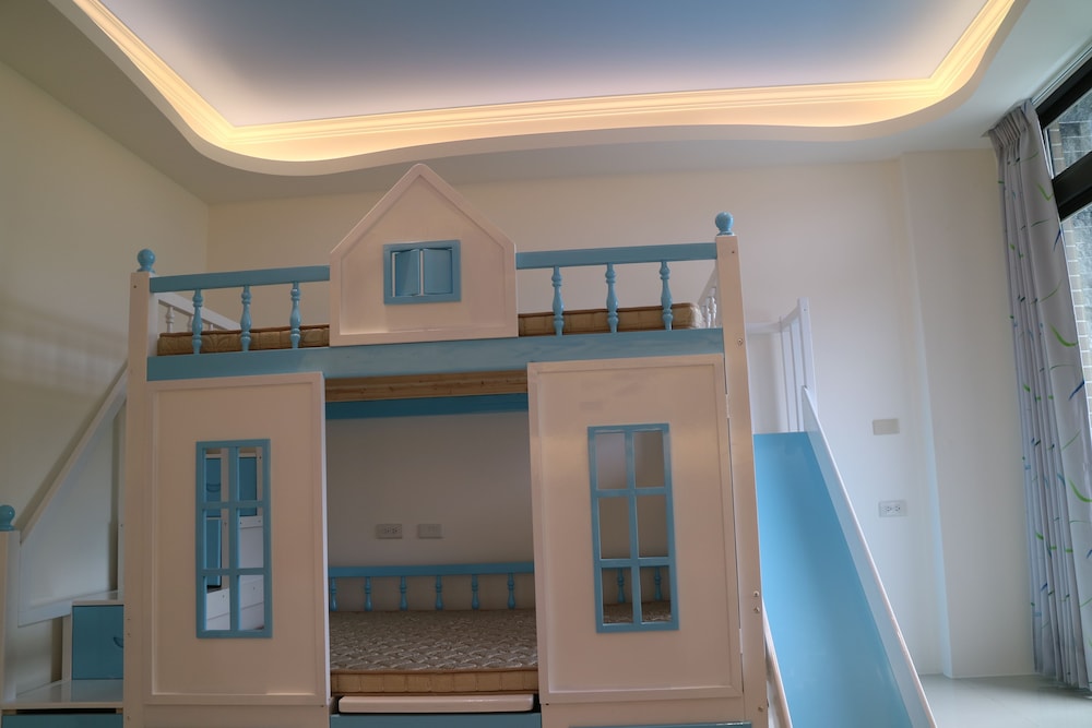Family Room photo 1