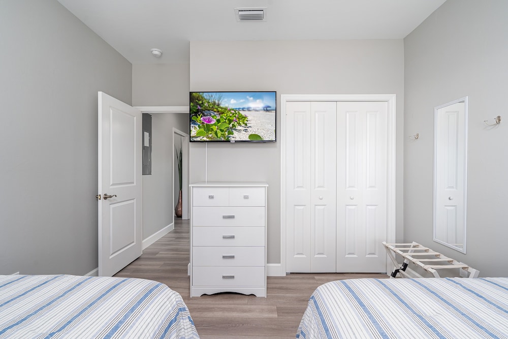 House, 3 Bedrooms photo 3