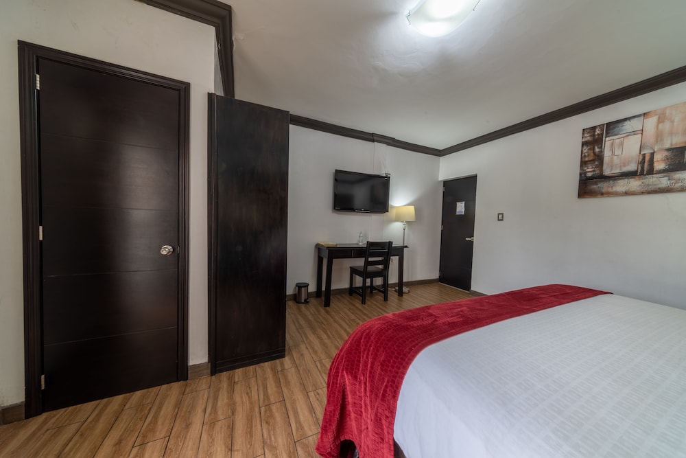 Executive Suite photo 2