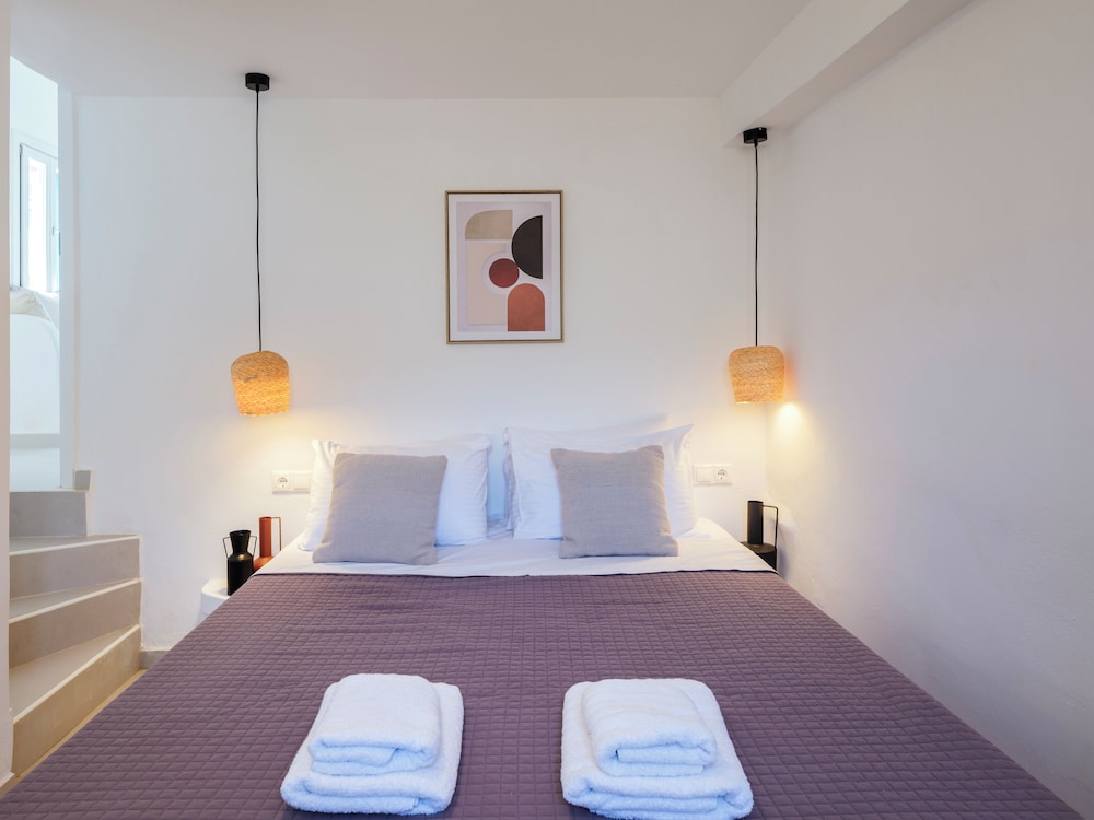 Premium Suite, Housekeeping