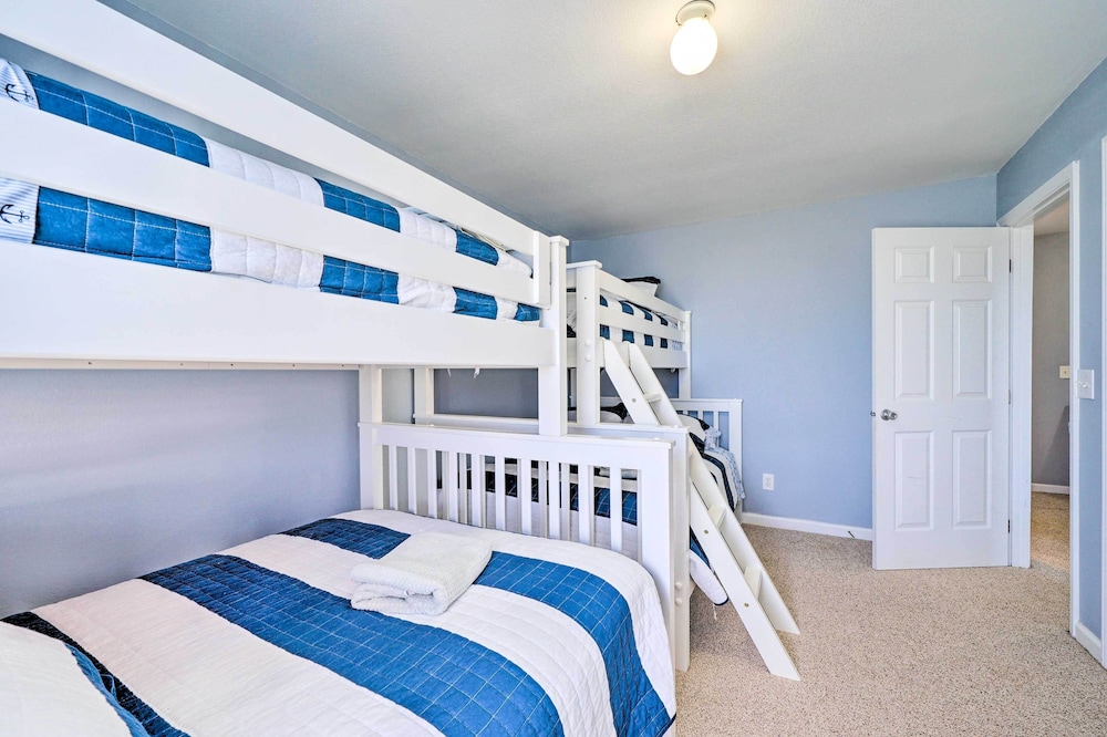 House (4 Bedrooms) photo 2