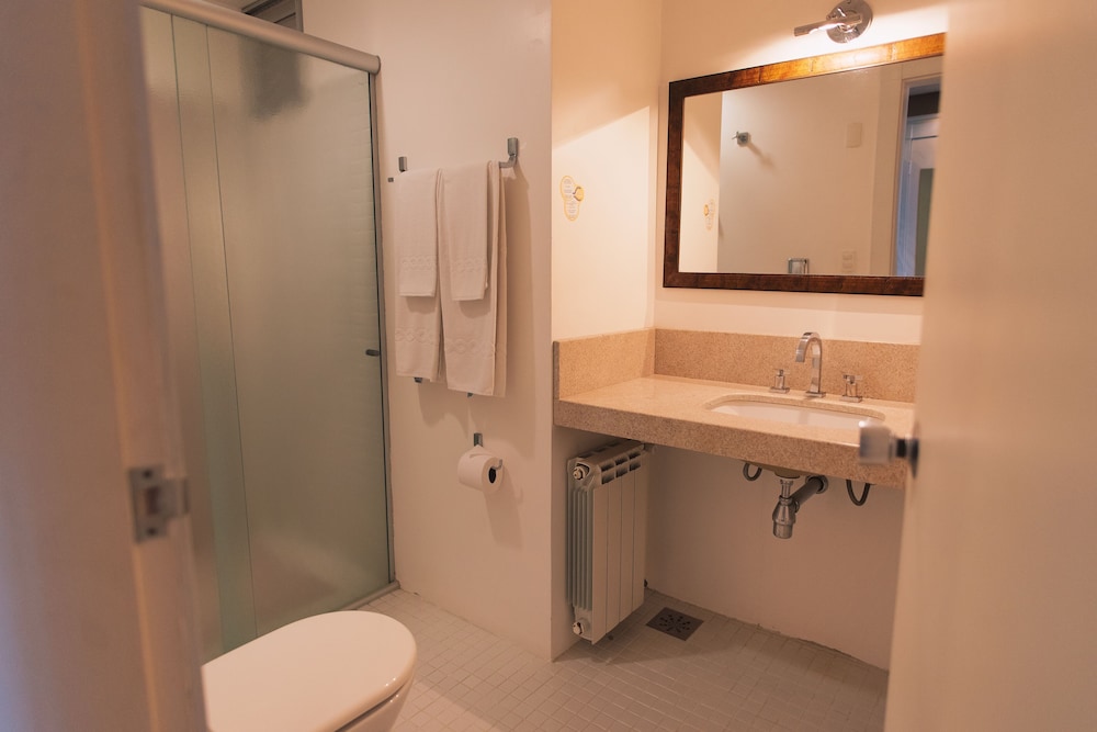 Deluxe Double or Twin Room, Lake View photo 3
