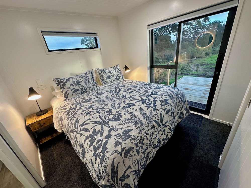 Deluxe Cottage, 1 Bedroom, Garden View photo 3