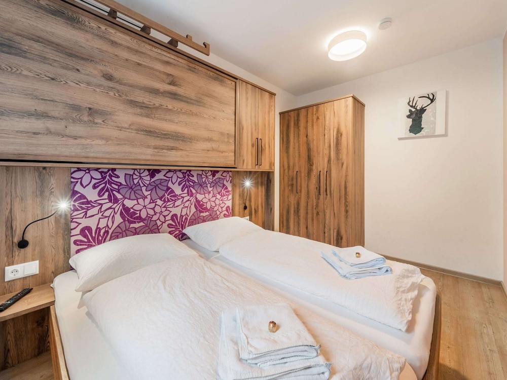 Luxury Apartment, 4 Bedrooms