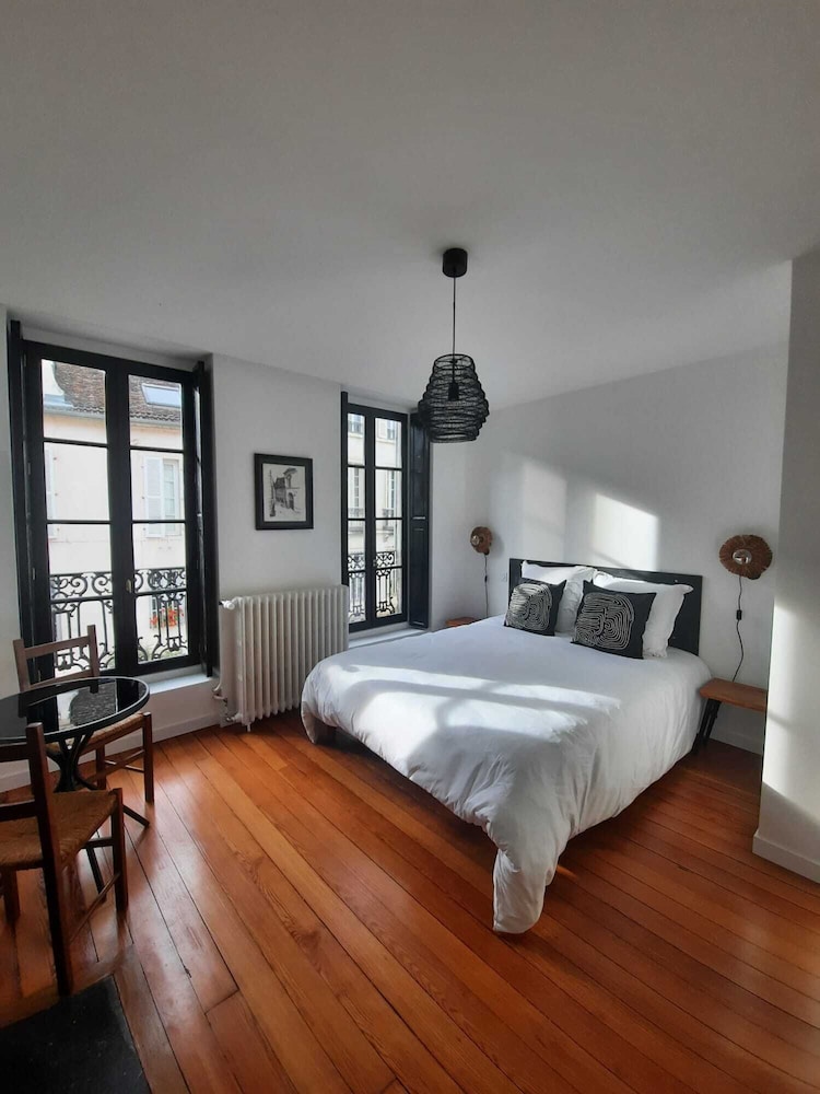 Comfort Double Room, City View
