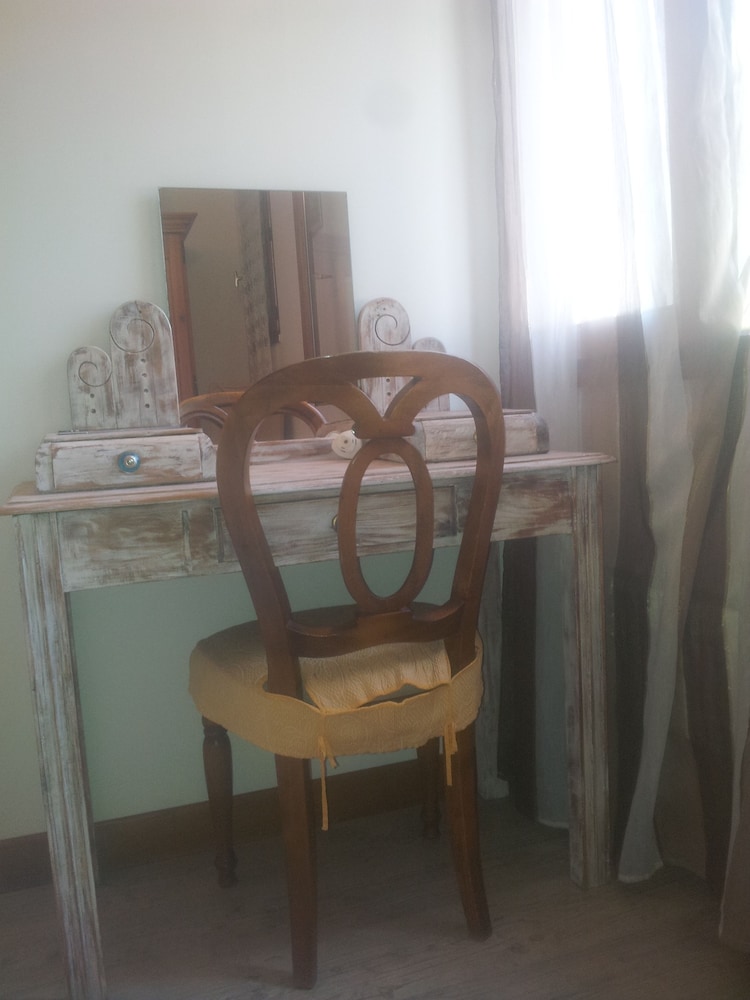 Suite, 2 Double Beds photo 3