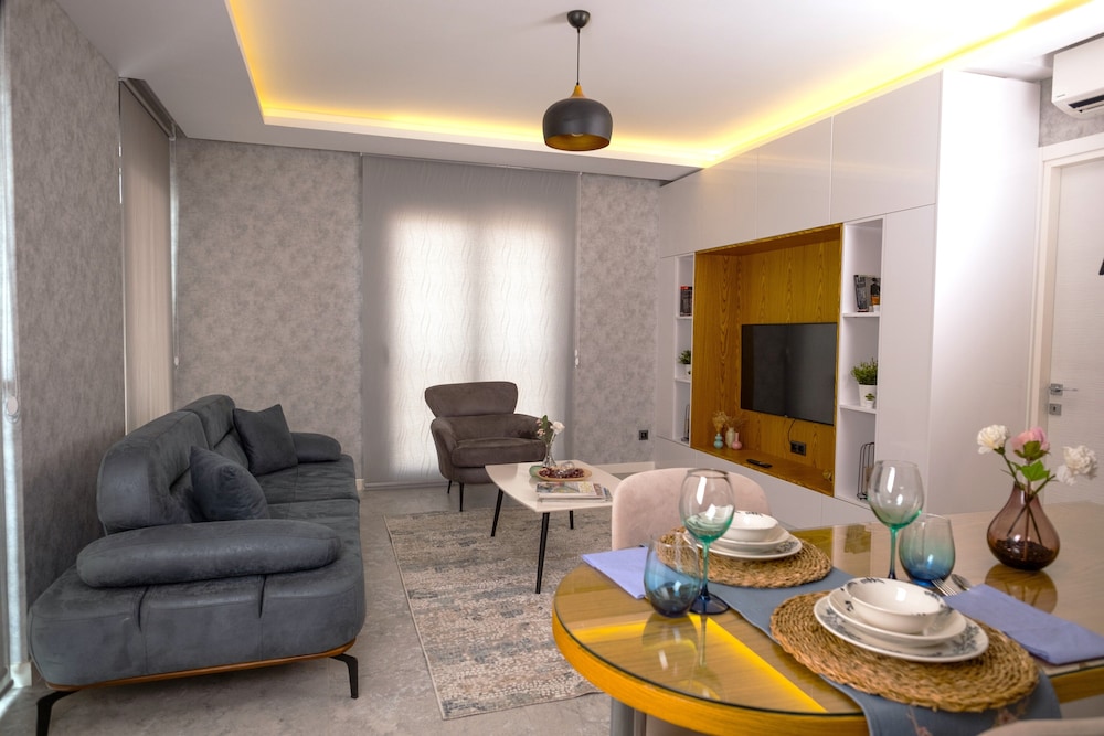 Luxury Apartment