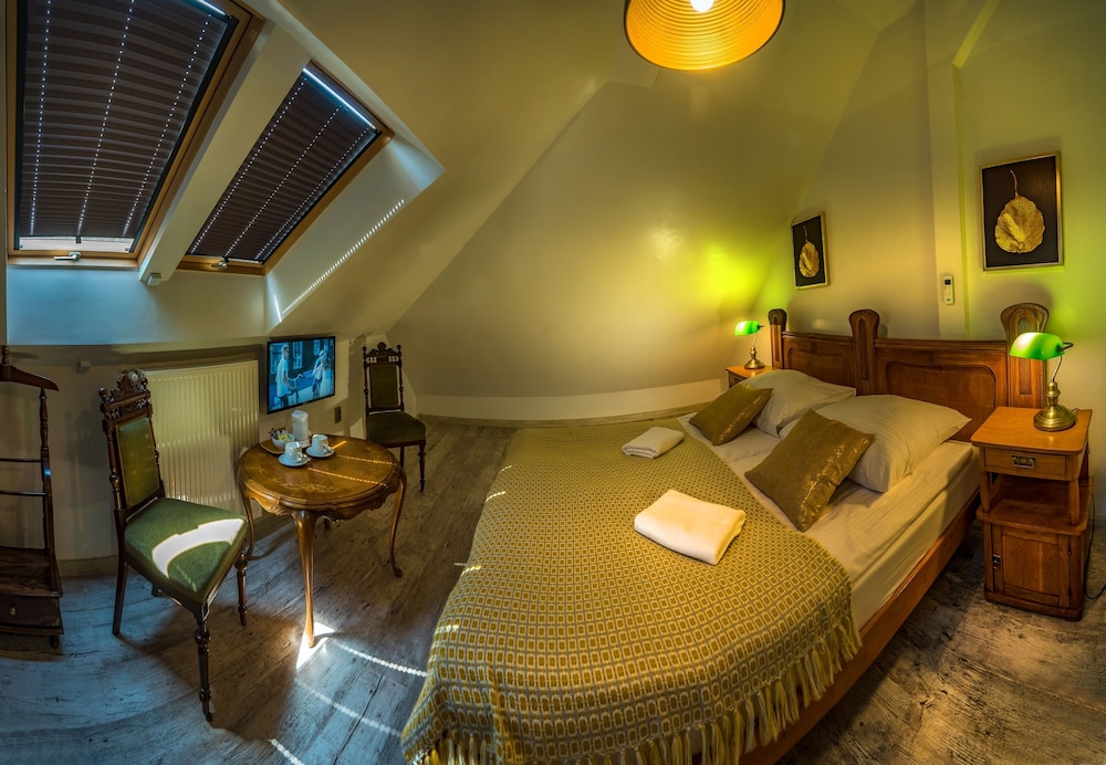 Deluxe Double Room, 1 Queen Bed, Accessible photo 1