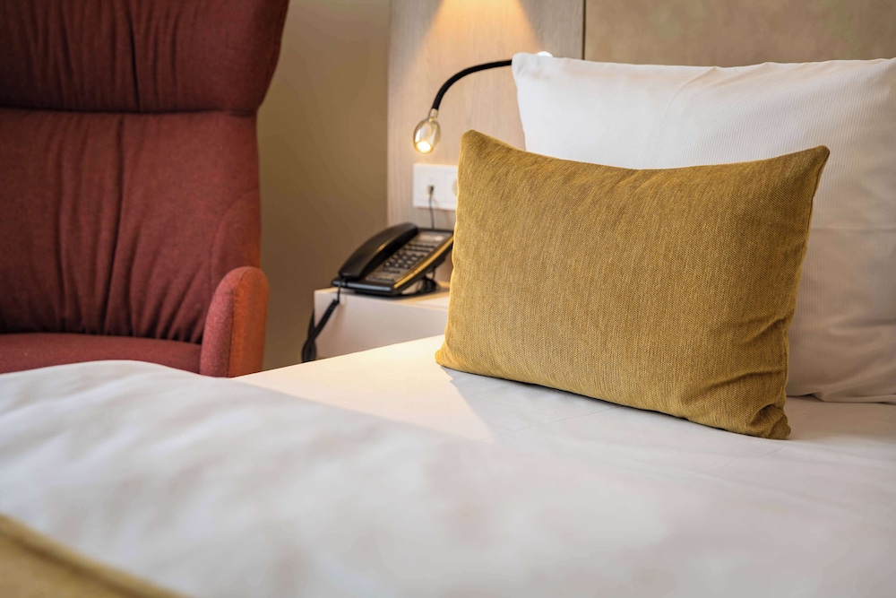 Standard Room, 1 Queen Bed photo 1