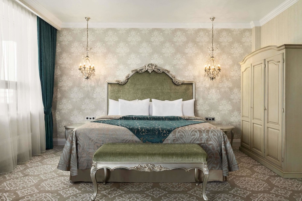 Presidential Suite, 1 King Bed, Non Smoking