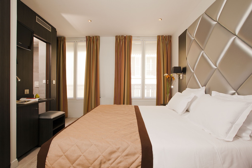 Superior Room with Double or Twin Beds