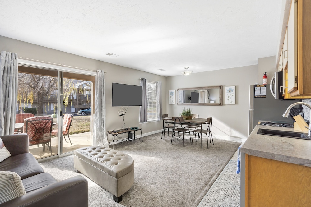 Condo, 1 King Bed with Sofa bed, Patio, Garden View (The Memorable Place)
