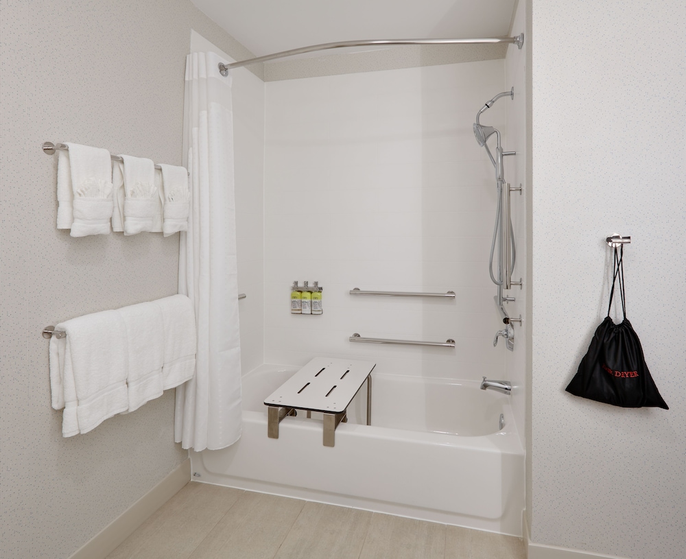 Holiday Inn Express & Suites Plano East - Richardson by IHG, Kuva 3