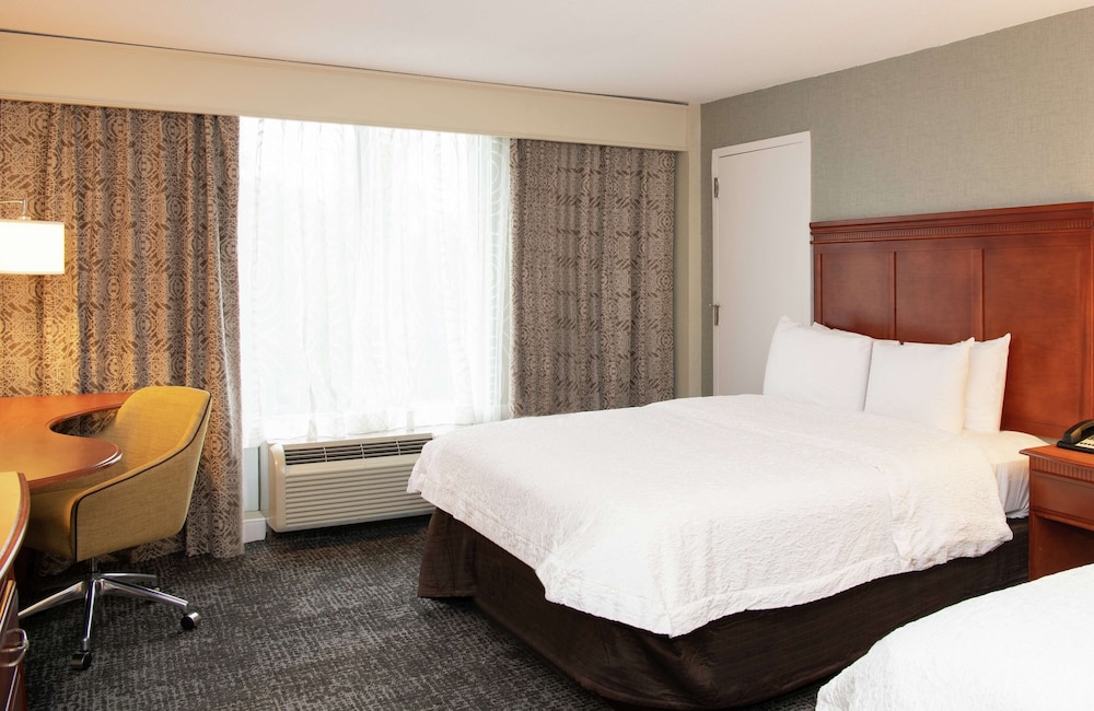 Room, 2 Queen Beds - Photo 2
